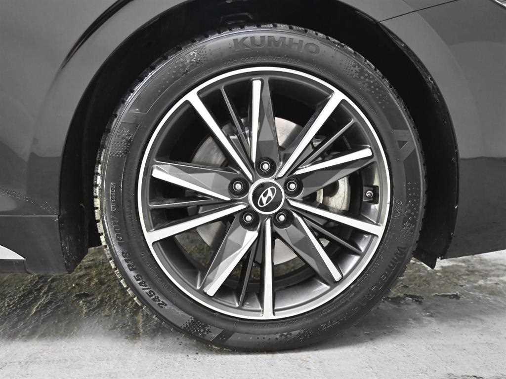 HYUNDAI Grandeur - Vista 5