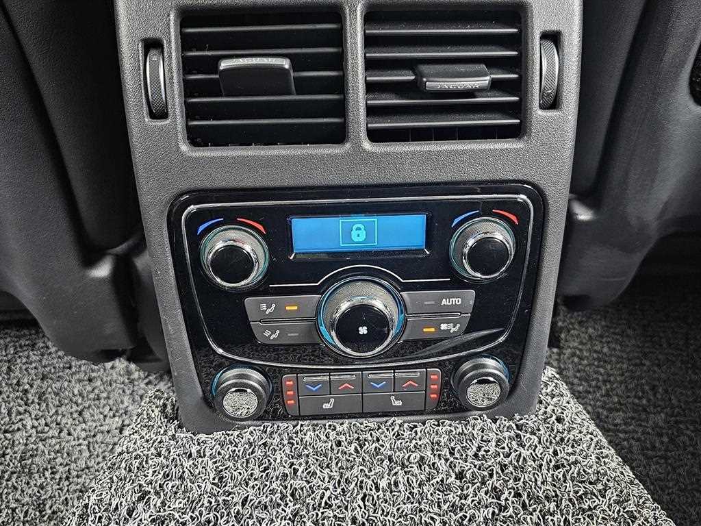 Jaguar XF 2018 Blanco - Importación desde Corea - HF Imports Iquique - Foto 16