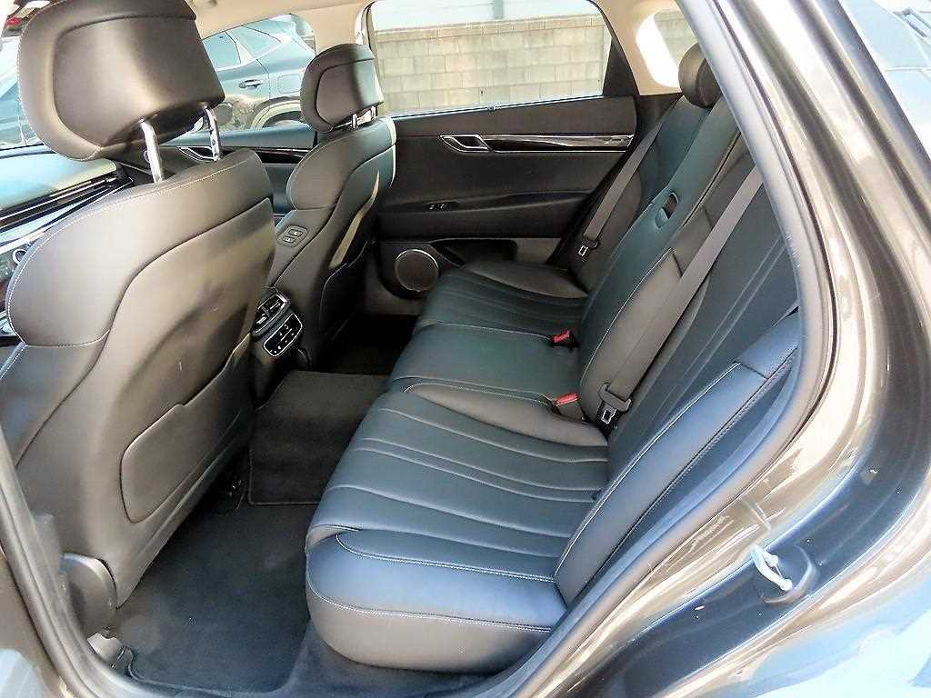 Genesis G80 - Vista 6