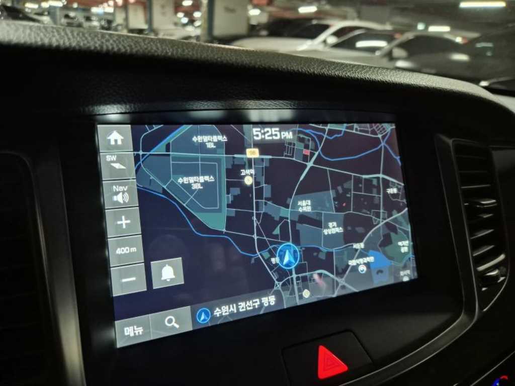 HYUNDAI Equus - Vista 12