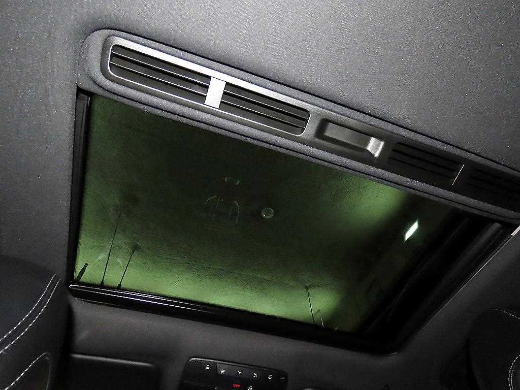 Mercedes Benz E class 2020 Negro - Importación desde Corea - HF Imports Iquique - Foto 17