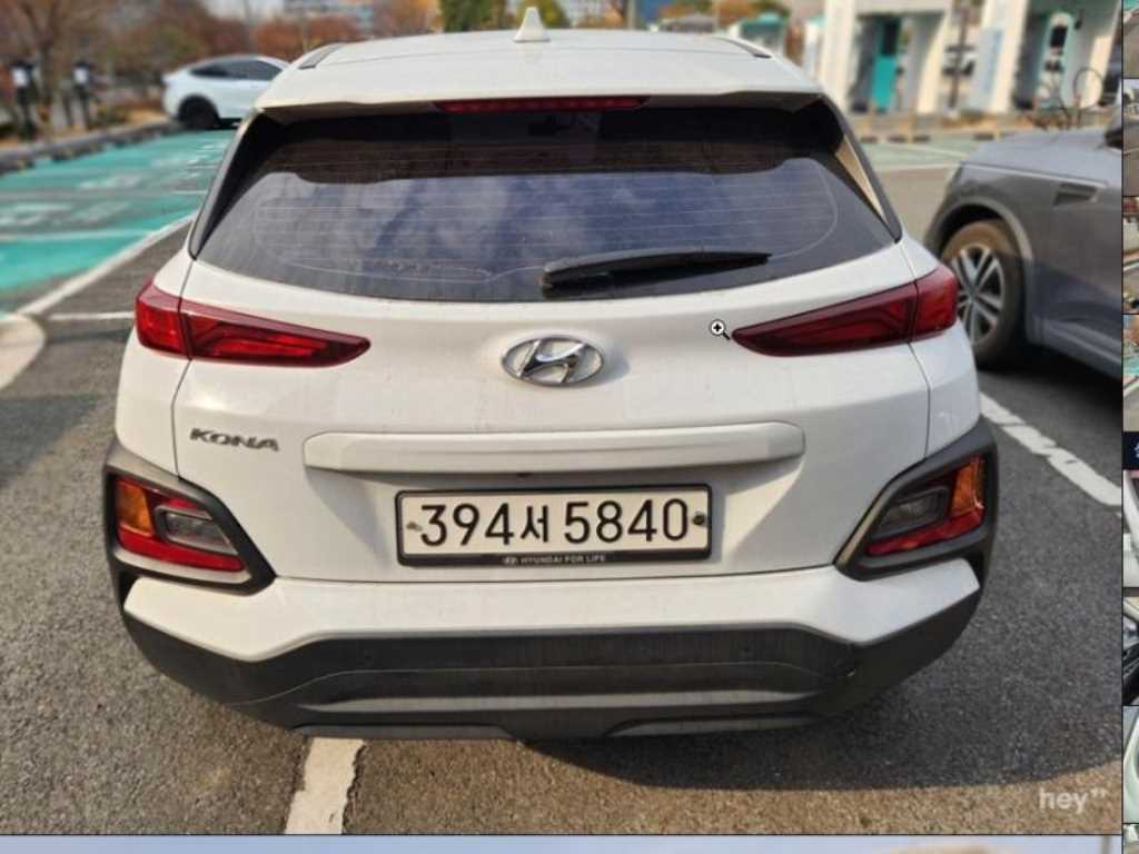 HYUNDAI Kona - Vista 3