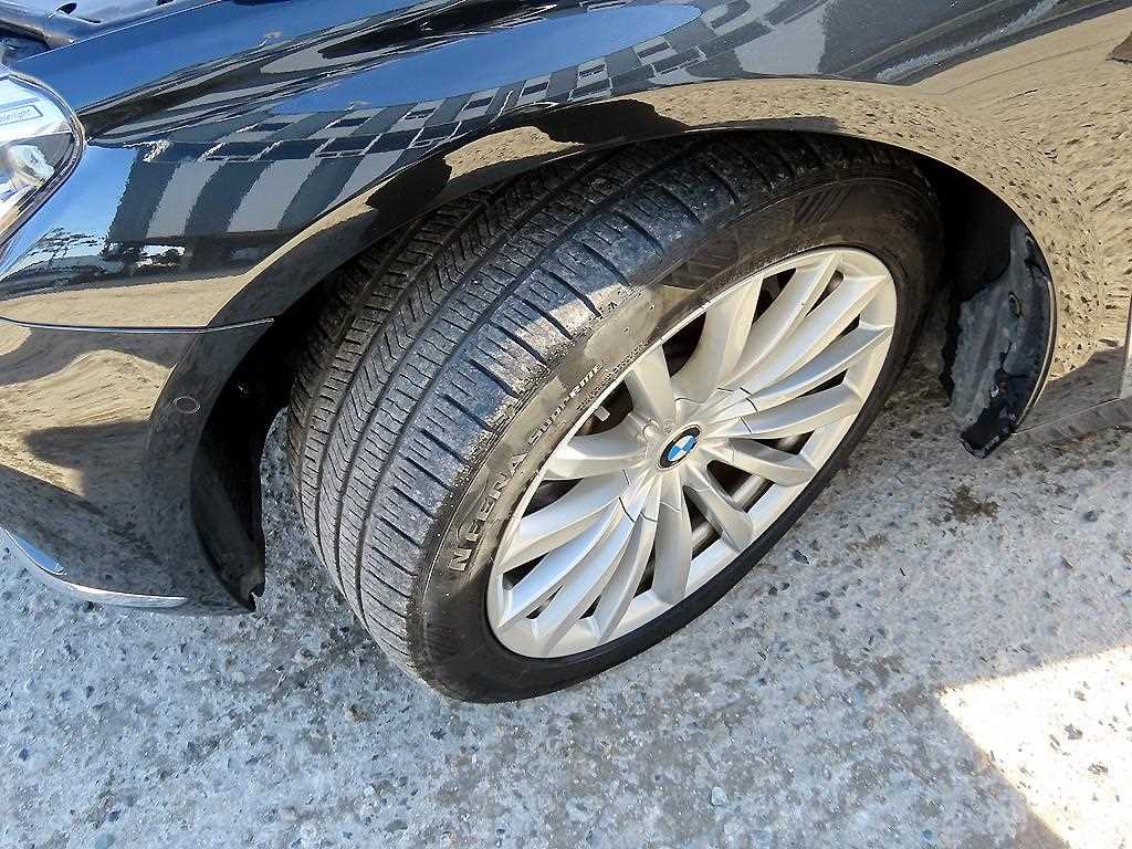 BMW 7 Series 2016 Negro - Importación desde Corea - HF Imports Iquique - Foto 20