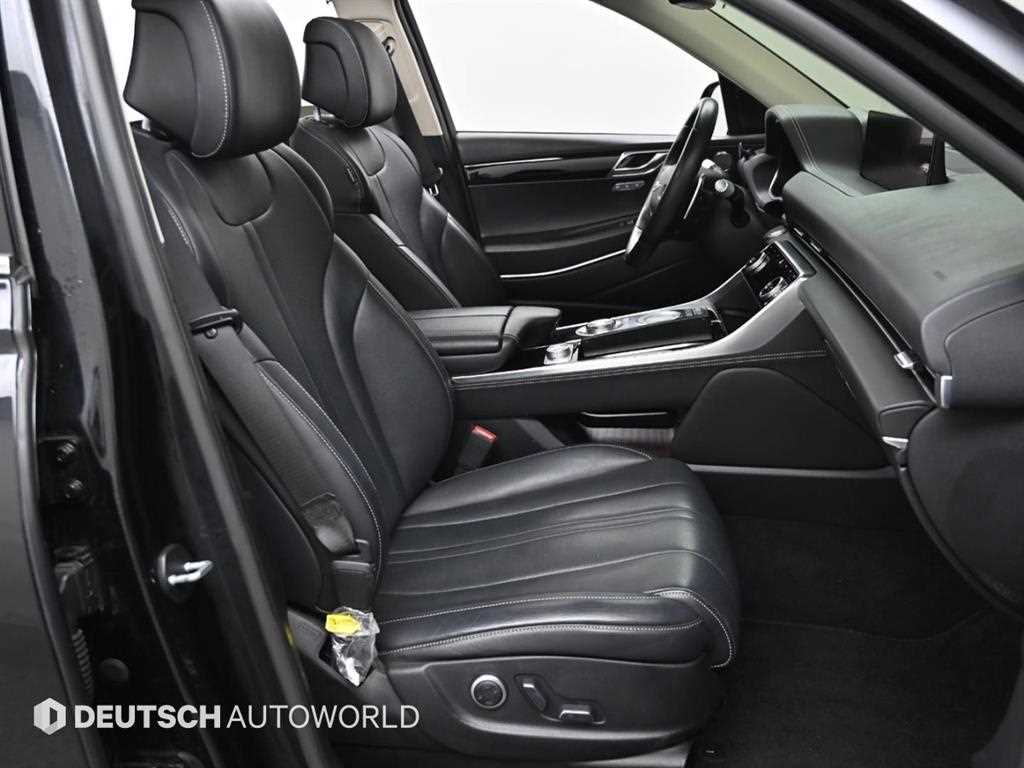 Genesis GV80 - Vista 9