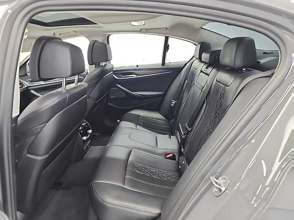 BMW 5 Series - Vista 12