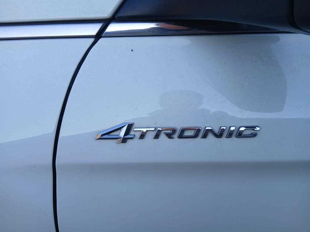 Ssangyong Rexton 2020 Blanco - Importación desde Corea - HF Imports Iquique - Foto 17