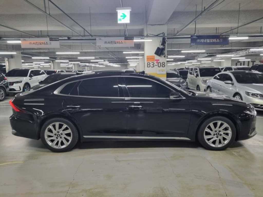HYUNDAI Grandeur - Vista 3