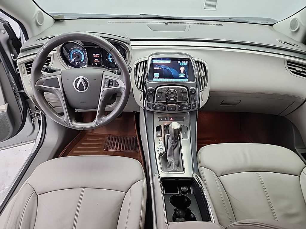 DAEWOO Alpheon - Vista 7