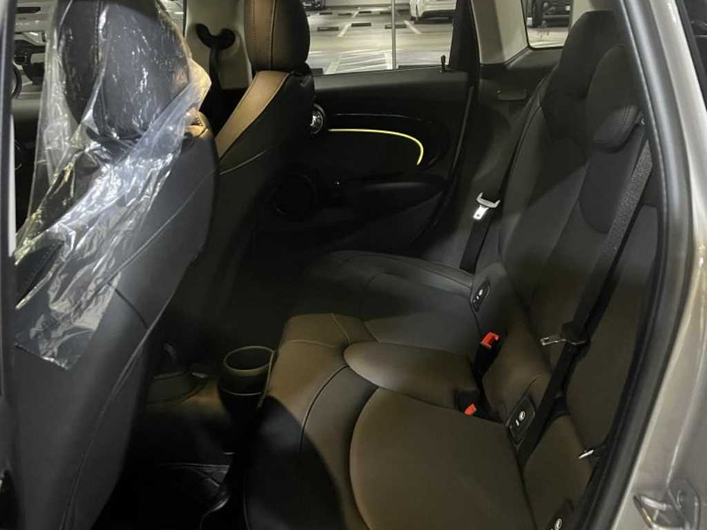 Mini Cooper - Vista 6