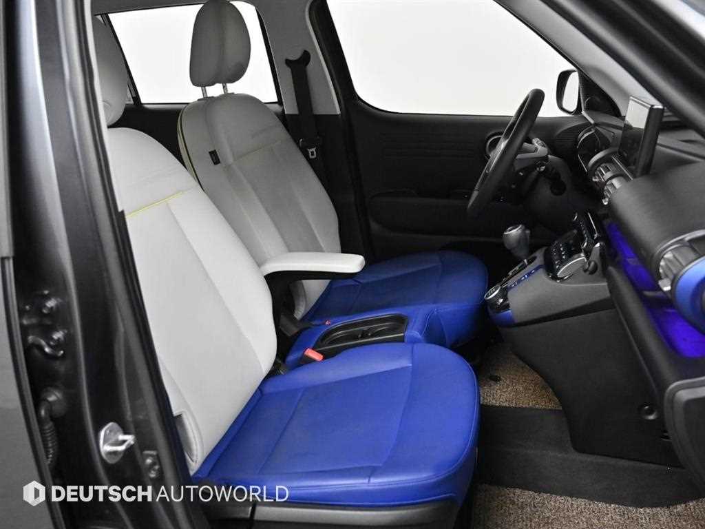 HYUNDAI Casper - Vista 10