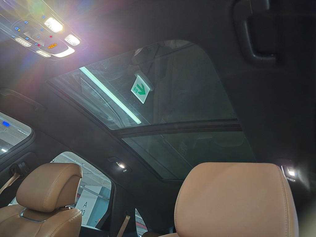 Genesis GV70 2021 Negro - Importación desde Corea - HF Imports Iquique - Foto 15