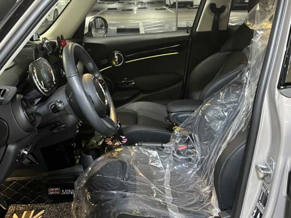 Mini Cooper - Vista 11