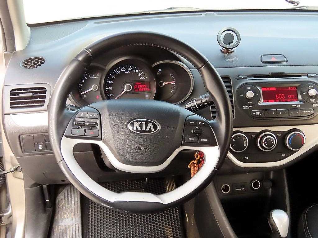 KIA Morning - Vista 8