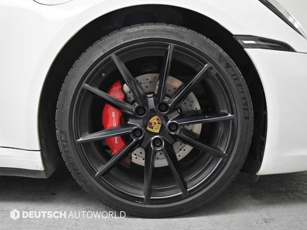 Porsche 911 - Vista 5