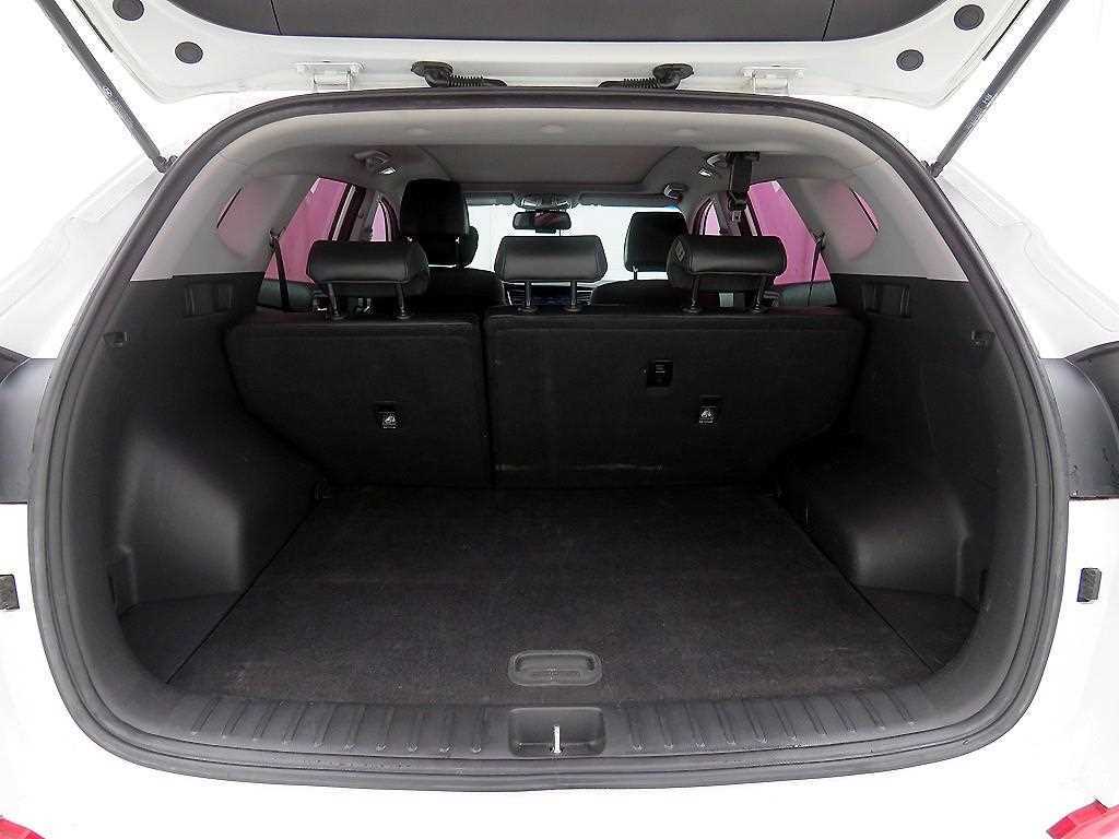 HYUNDAI Tucson - Vista 5