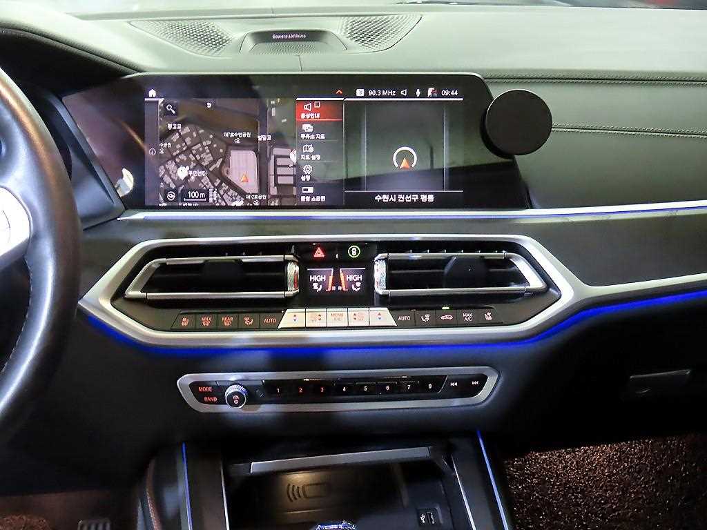 BMW X7 - Vista 11