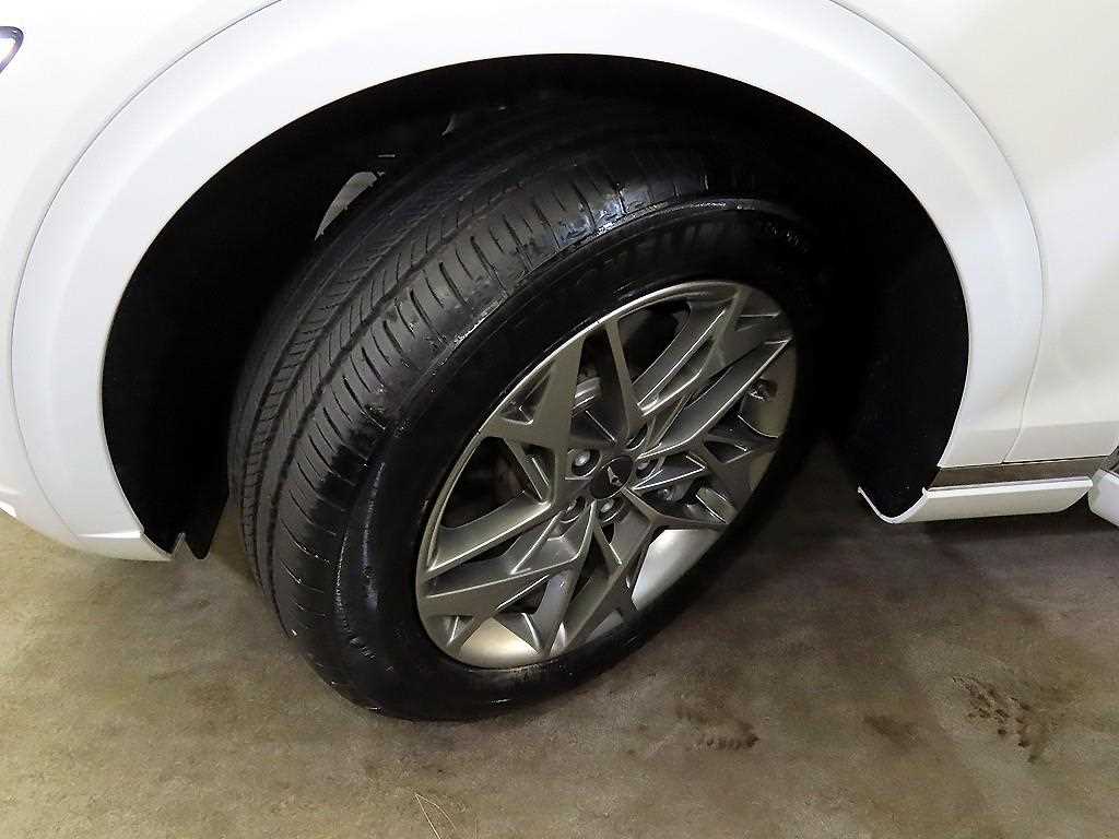 Genesis GV70 2023 Blanco - Importación desde Corea - HF Imports Iquique - Foto 20