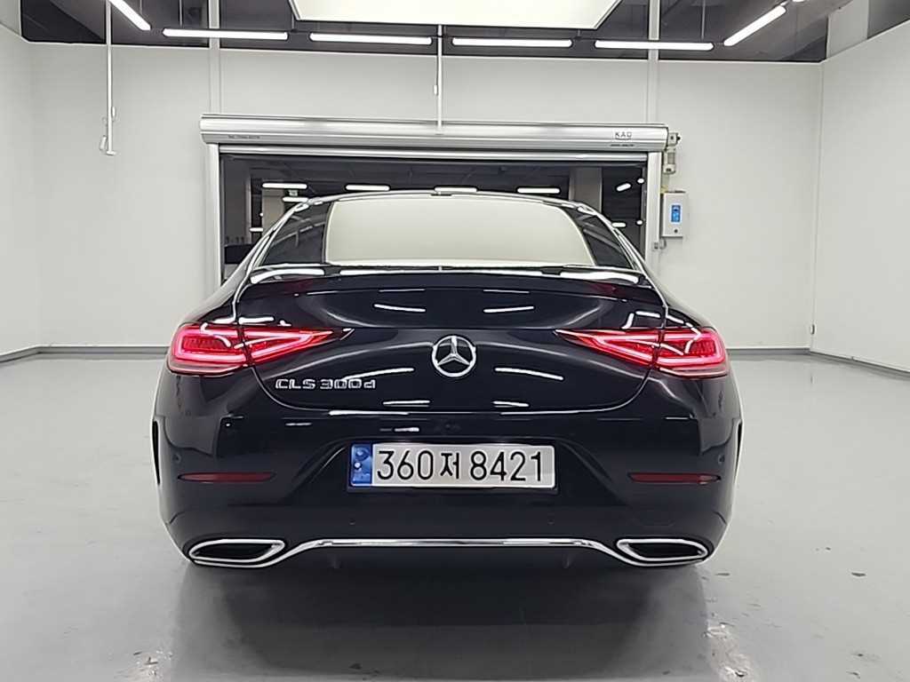 Mercedes Benz CLS Class - Vista 3