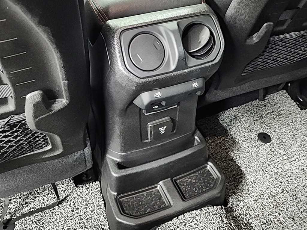 Jeep Wrangler 2018 Gris - Importación desde Corea - HF Imports Iquique - Foto 13