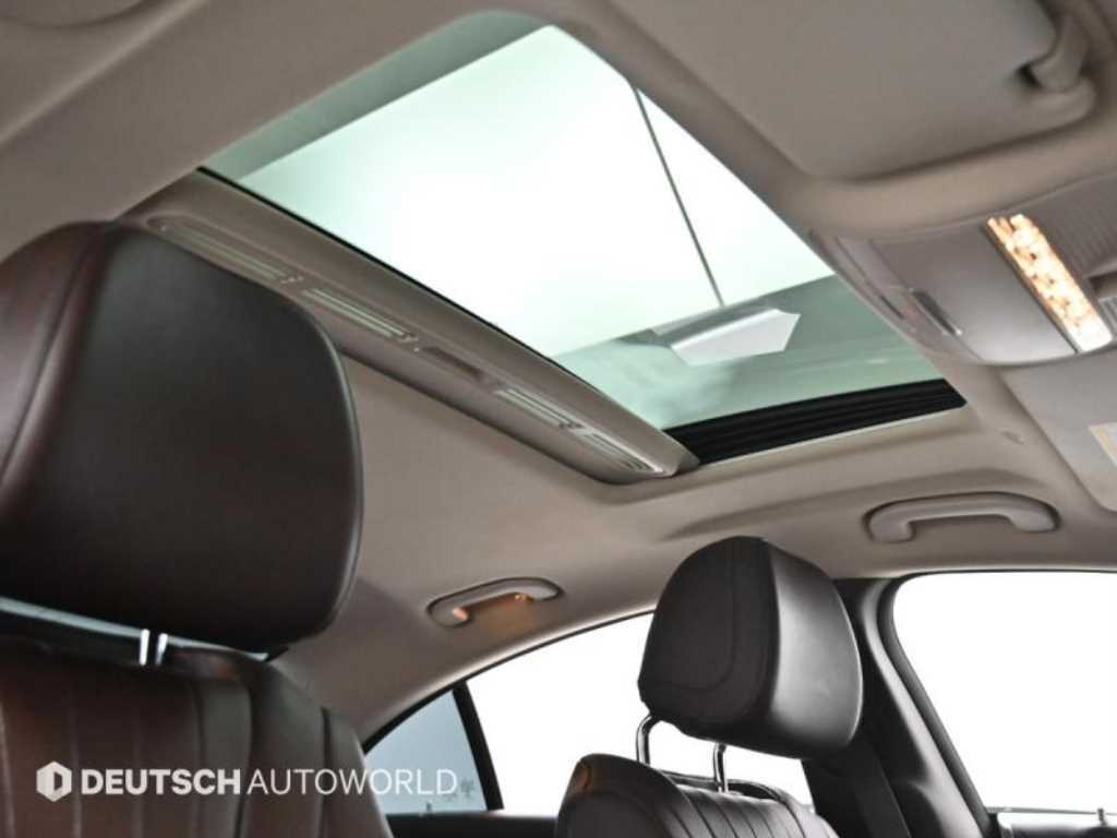 Mercedes Benz CLS Class - Vista 10