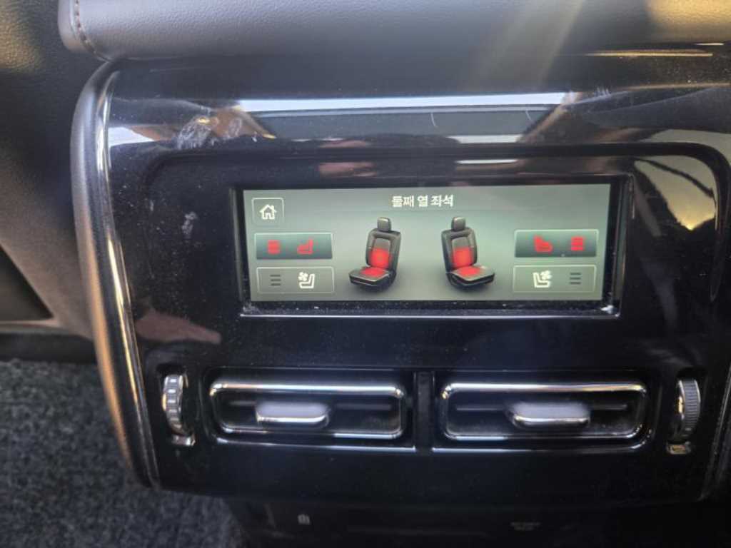 Lincoln Aviator - Vista 6