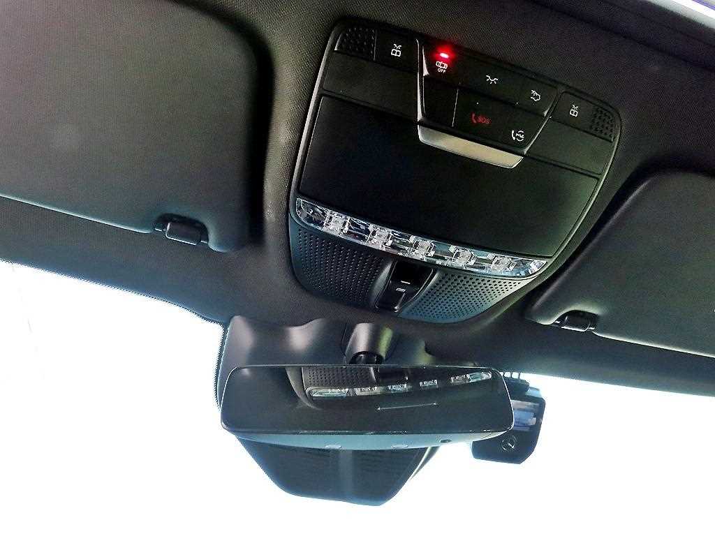 Mercedes Benz GLC Class 2021 Negro - Importación desde Corea - HF Imports Iquique - Foto 14