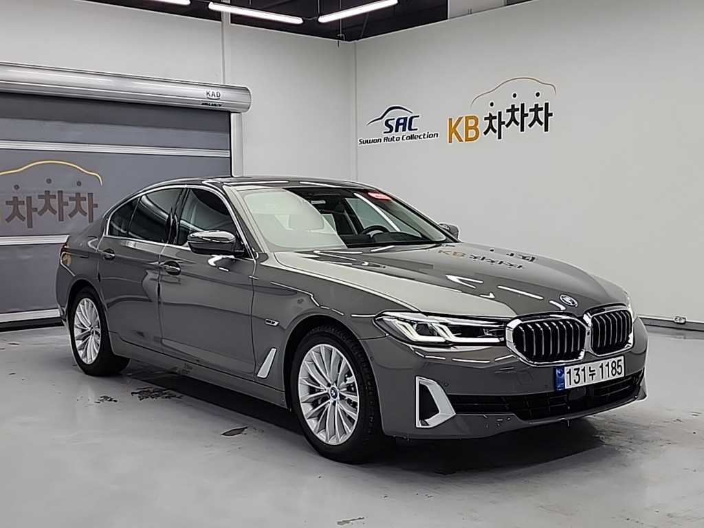 BMW 5 Series - Vista 4