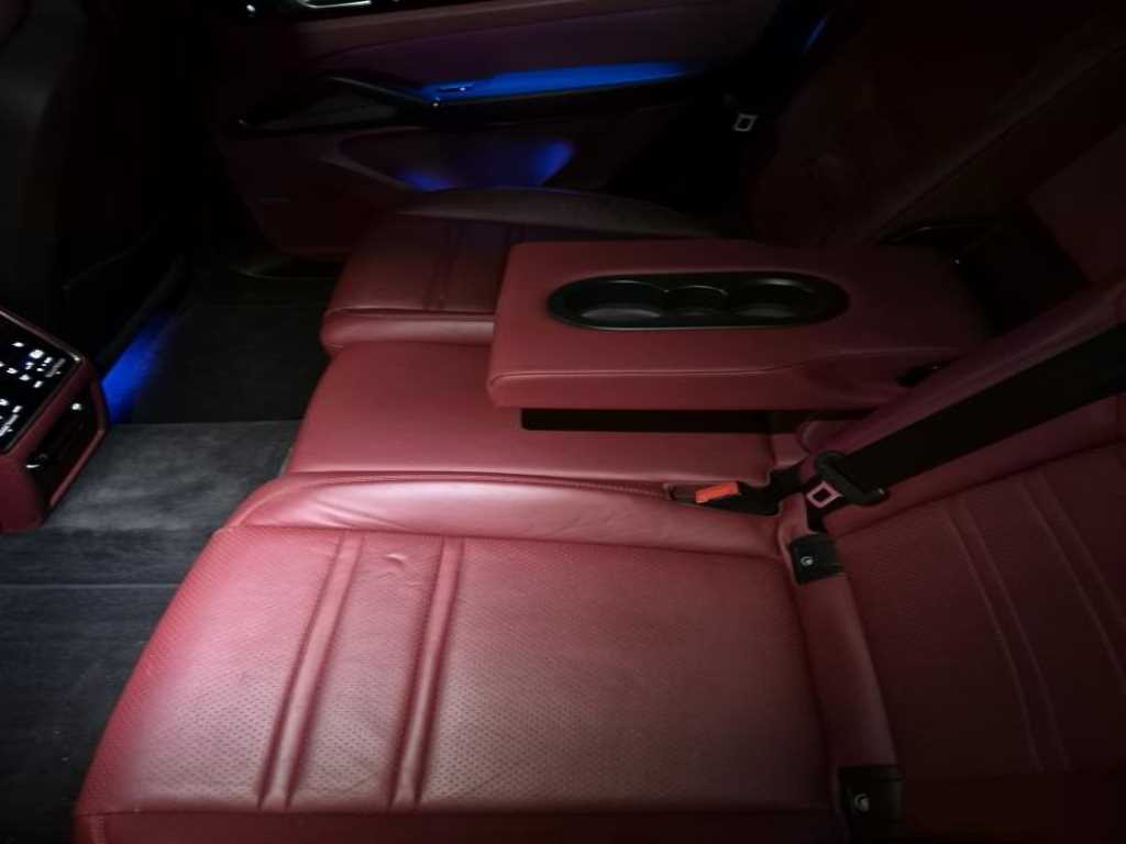 Porsche Cayenne - Vista 11