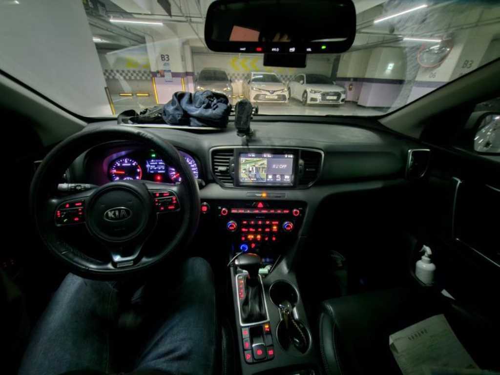 KIA Sportage - Vista 5