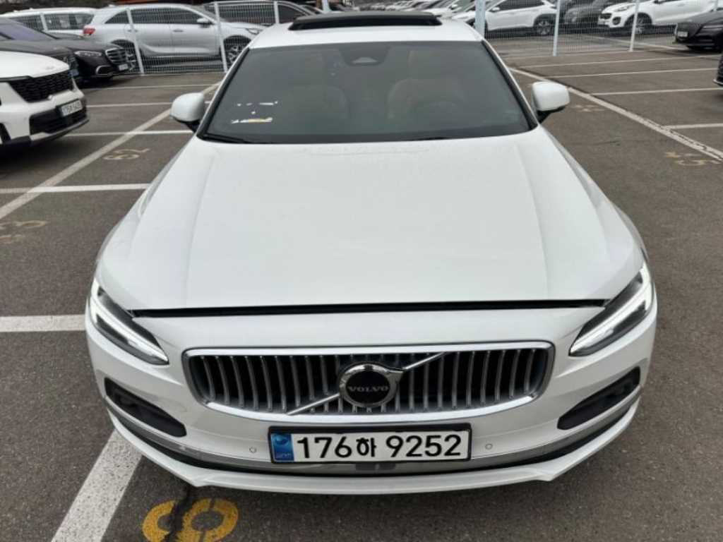 Volvo S90 2023 Blanco - Importación desde Corea - HF Imports Iquique - Foto 1