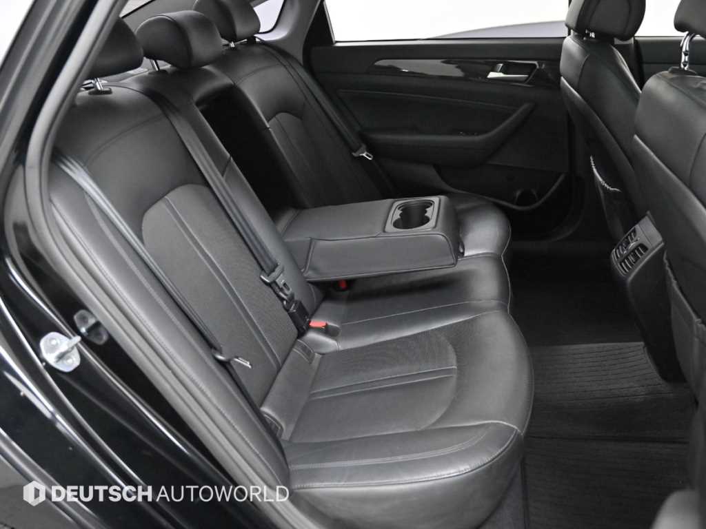 HYUNDAI Sonata - Vista 12