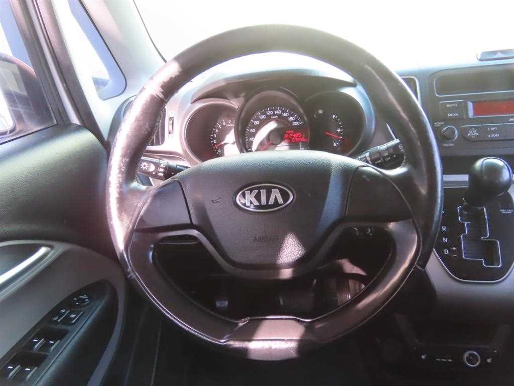KIA Ray - Vista 10