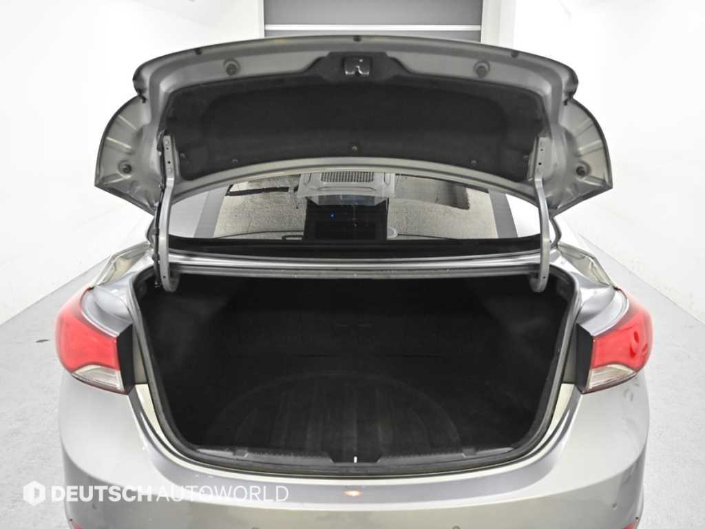 HYUNDAI Avante 2014 Gris - Importación desde Corea - HF Imports Iquique - Foto 20