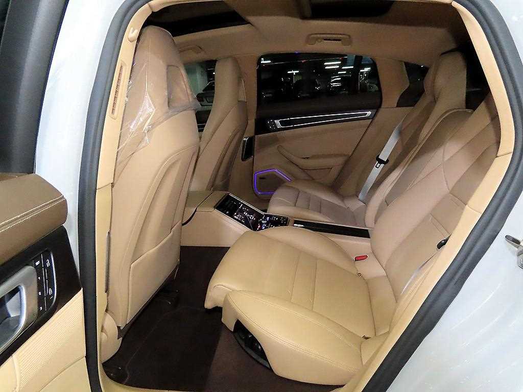 Porsche Panamera - Vista 7