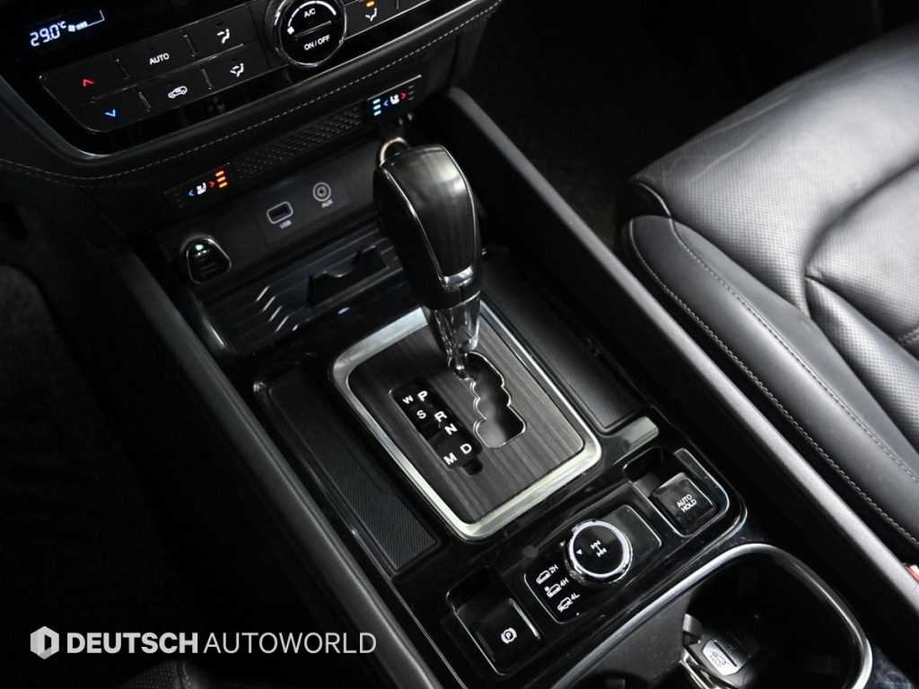 Ssangyong Rexton - Vista 9