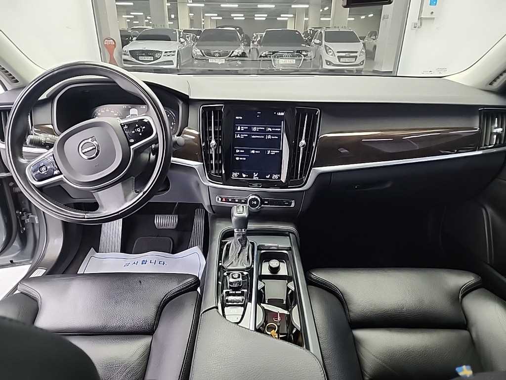 Volvo S90 - Vista 7