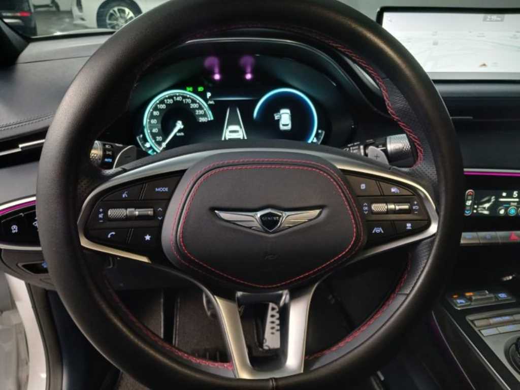 Genesis GV70 - Vista 11