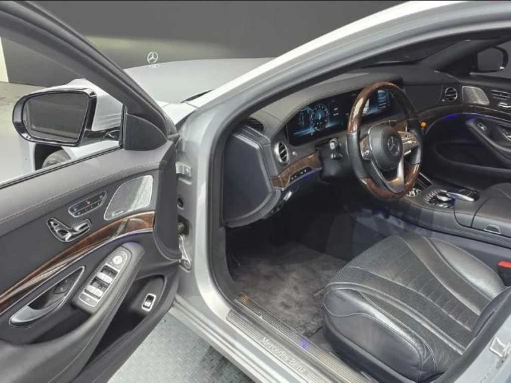 Mercedes Benz S Class - Vista 10