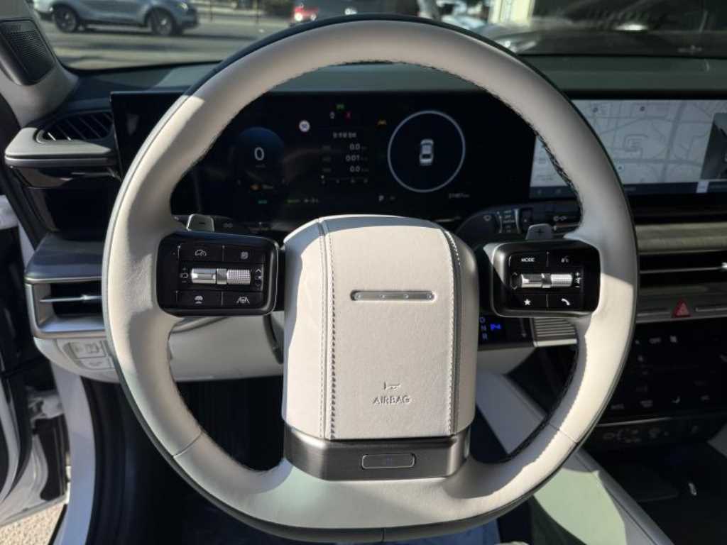 HYUNDAI Grandeur - Vista 5