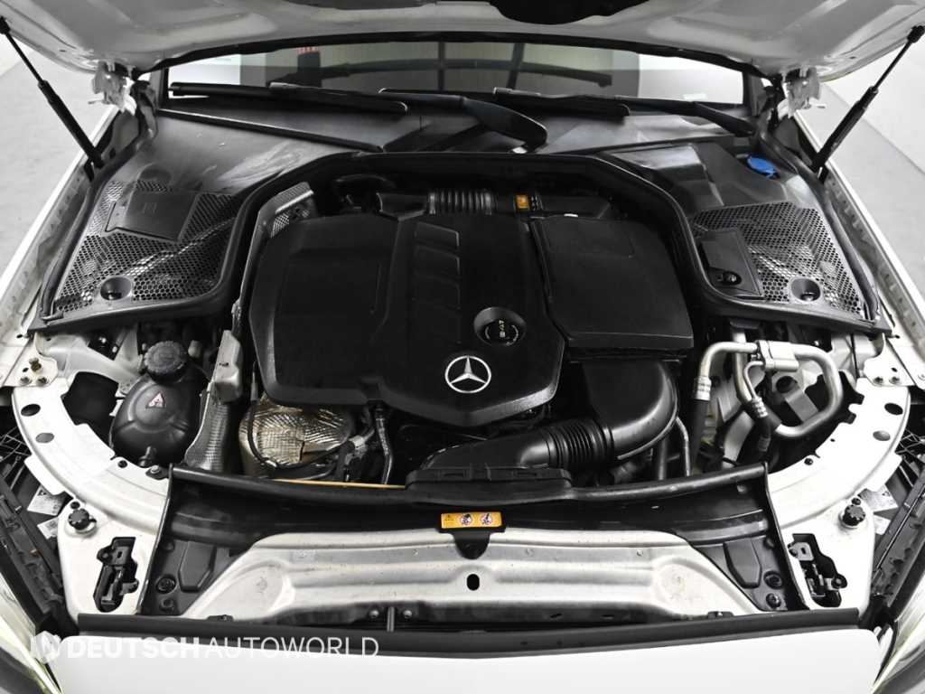 Mercedes Benz C Class - Vista 6