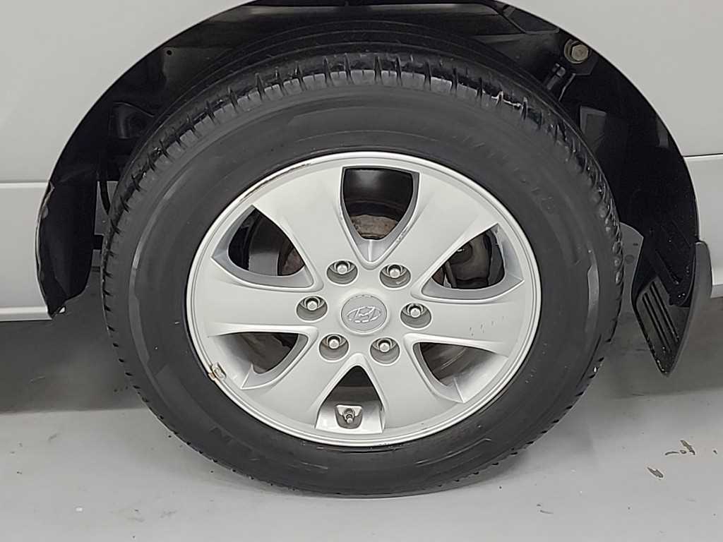 HYUNDAI Starex 2021 Plateado - Importación desde Corea - HF Imports Iquique - Foto 20