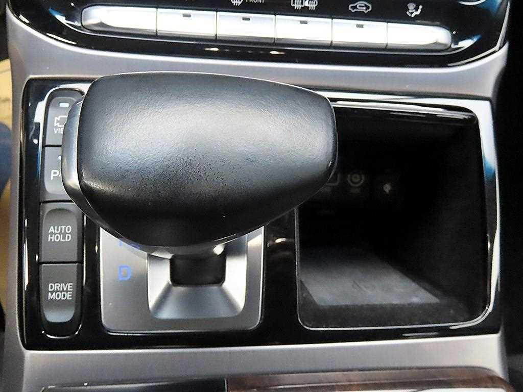 Genesis EQ900 - Vista 10