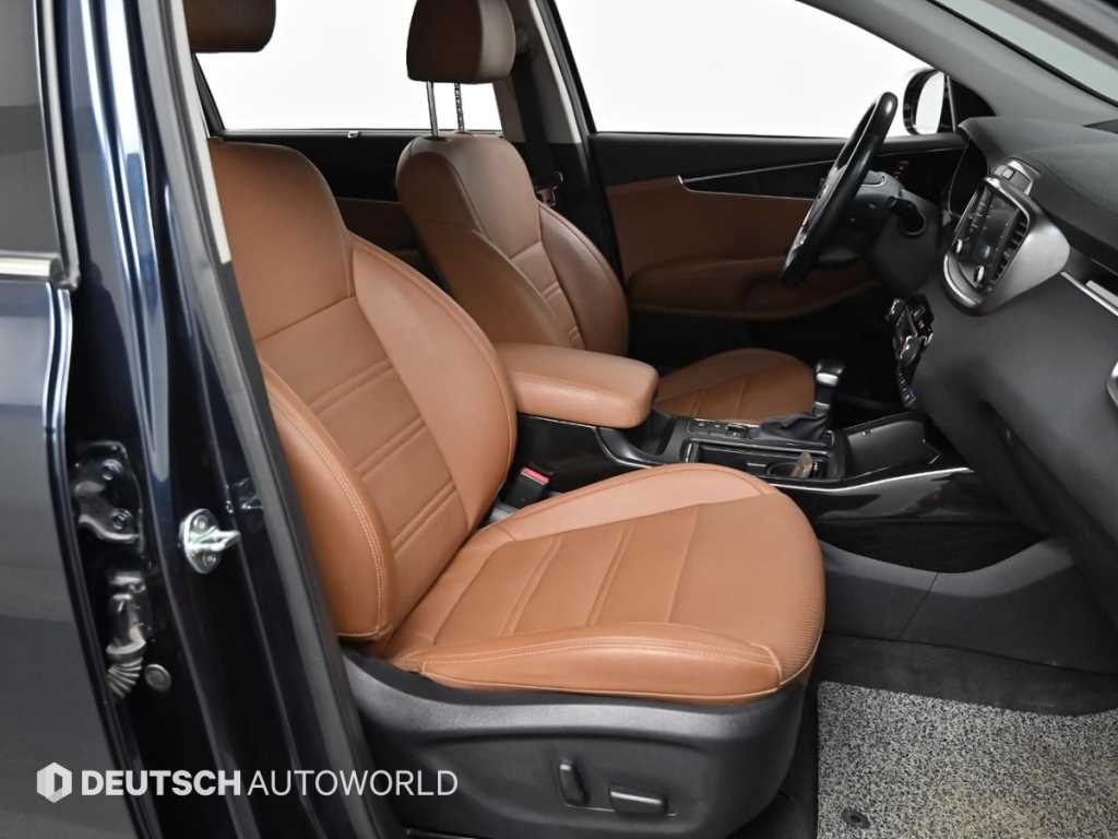 KIA Sorento - Vista 10