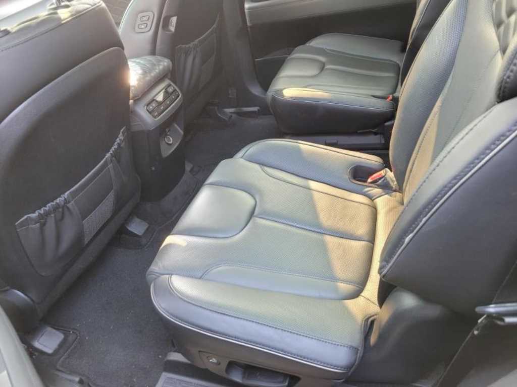 HYUNDAI Palisade - Vista 10