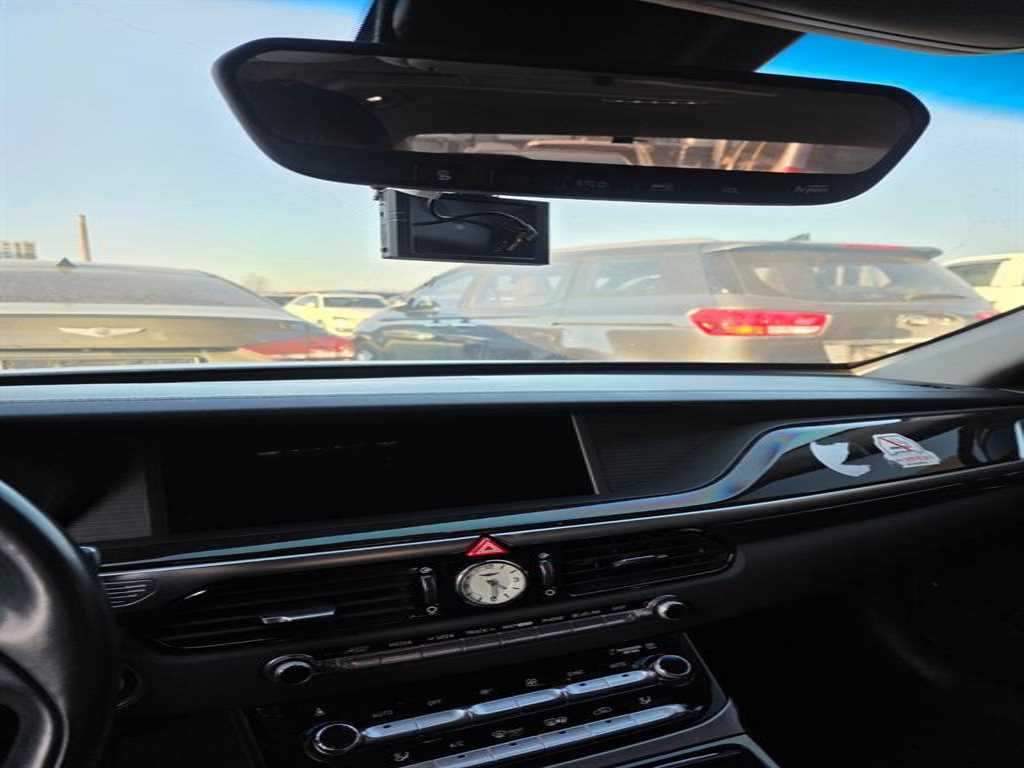 Genesis EQ900 - Vista 8