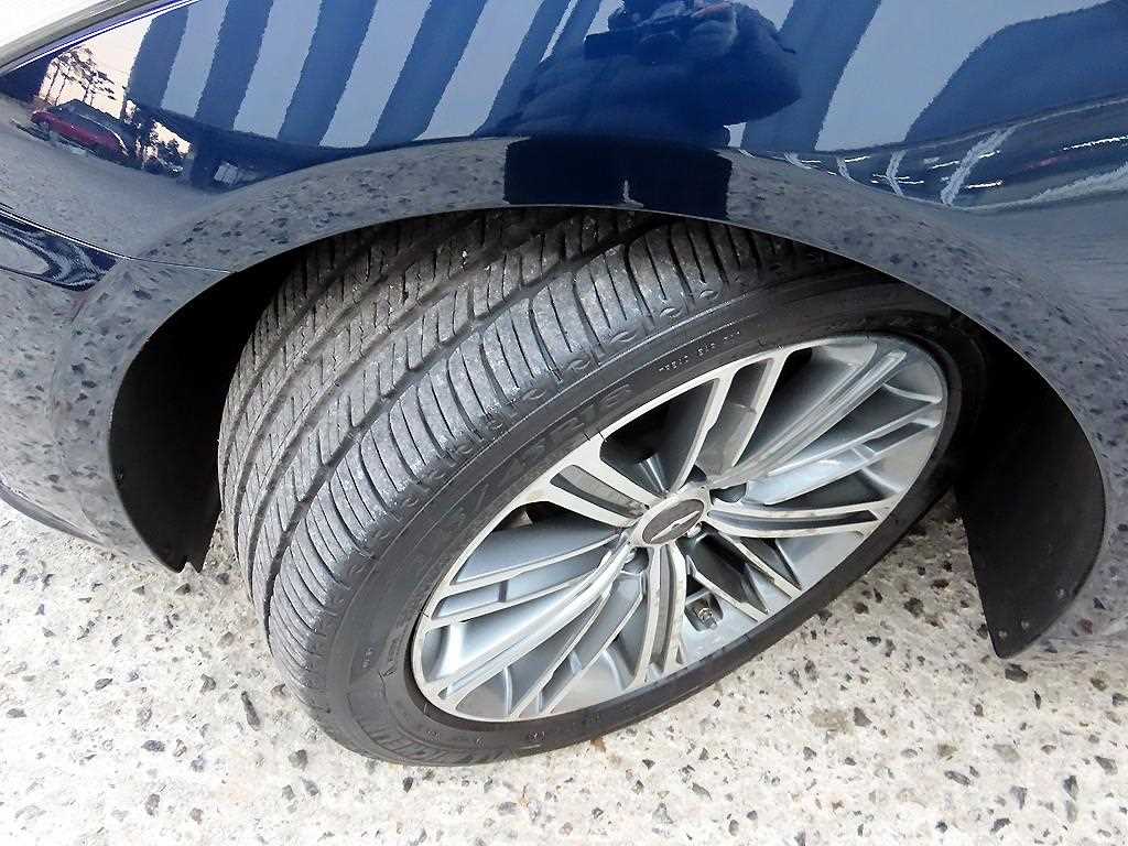 Genesis G80 2019 Azul - Importación desde Corea - HF Imports Iquique - Foto 20