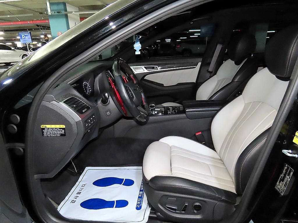 Genesis G80 - Vista 7