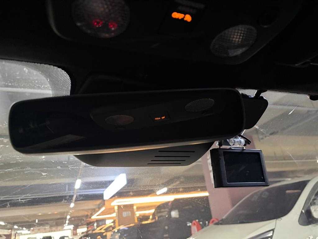 Ford Mustang - Vista 12