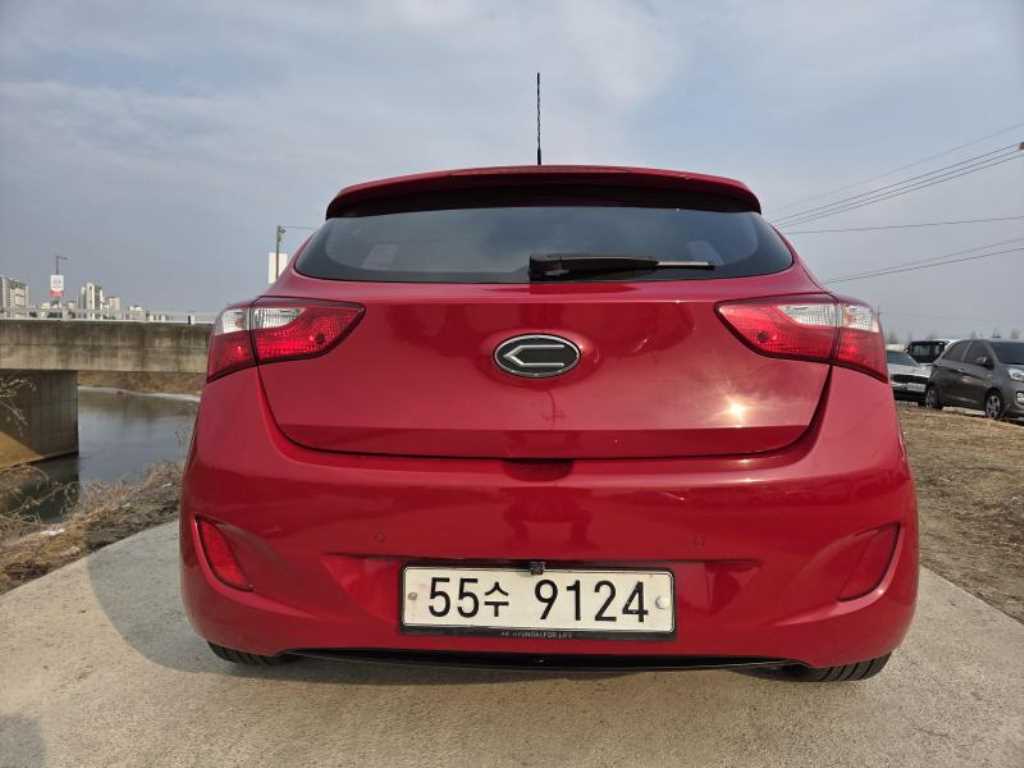 HYUNDAI i30 - Vista 5