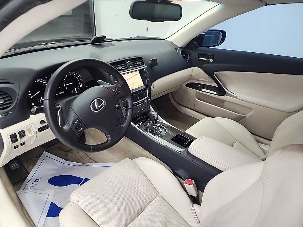 Lexus IS - Vista 7